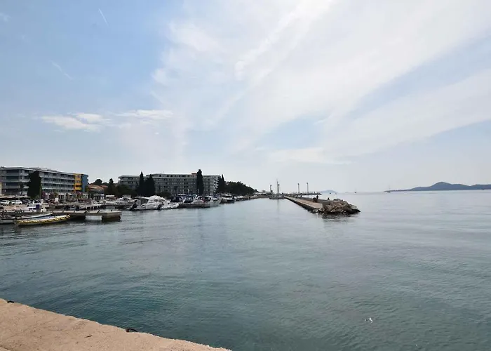 2 Διαμέρισμα