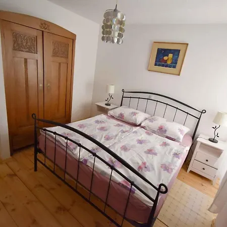 Apartment 2 *