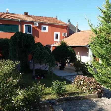 2 Apartment